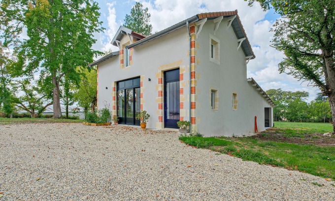 Gans House | Gorgeous home in Gans with kitchen