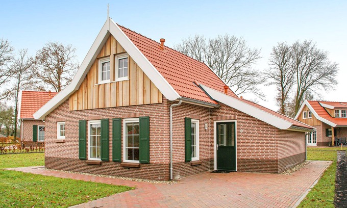 Hoge Hexel House | Gorgeous home in Hoge Hexel with sauna