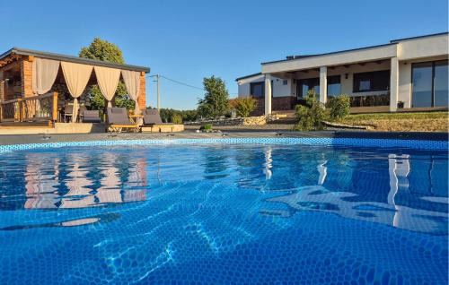 Sveti Ilija House | Gorgeous Home In Luzan Biskupecki