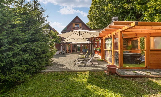 Mrkopalj House | Gorgeous home in Mrkopalj with WiFi