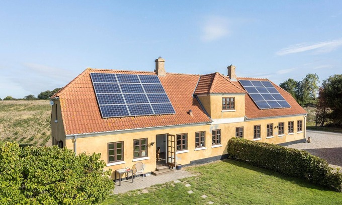 Langeland Municipality House | Gorgeous home in Rudkøbing with WiFi