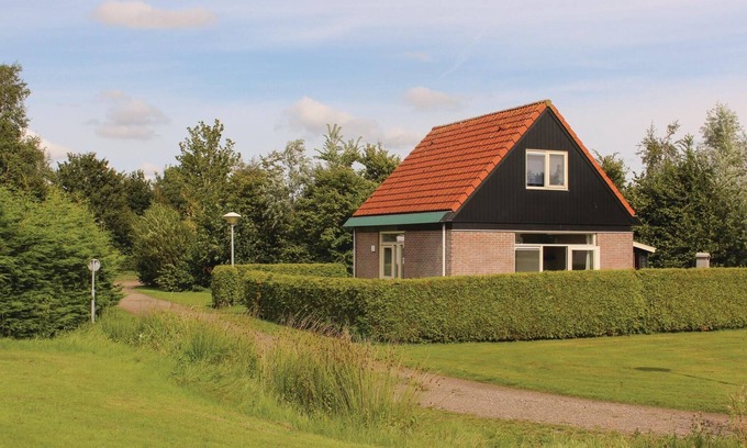 Woudsend House | Gorgeous home in Woudsend with WiFi