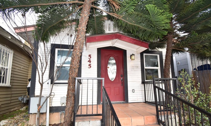 Downtown San Diego House | Gorgeous House, Spacious, Backyard, San Diego