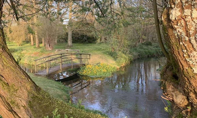 Manningford Abbots House | Gorgeous Little Mill House near Stonehenge