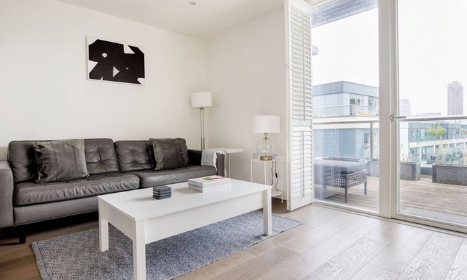 Bunhill Apartment | Gorgeous Old Street 2BR, nr Shoreditch & Hoxton, by Blueground