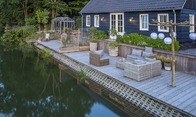 Cothen Ski Chalet | Gorgeous Riverside Chalet in Cothen