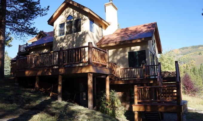 Crested Butte House | Gorgeous setting! Hot Tub, Close to town with private Lake