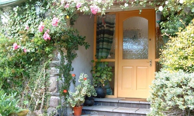 Whitechurch Cottage | Gorgeous spacious cottage in pretty garden setting in Sunny South East Ireland!