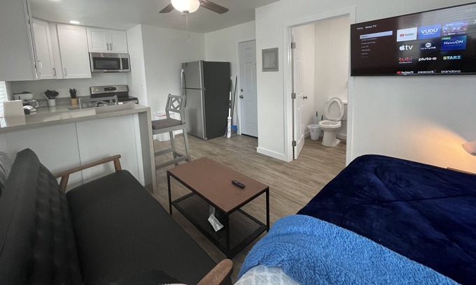National City Apartment | Gorgeous Studio in Nat'l City