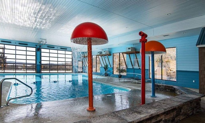 Table Rock House | Gorgeous Table Rock Lake View! Hot Tub, Pool!