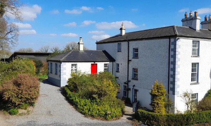 Ballycumber Apartment | Gormanstown House Apt, The Island