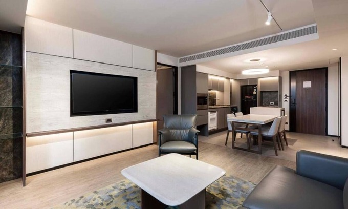 Bangkok Central Business District Condo | GR 3 BR/Asoke/- Monthly