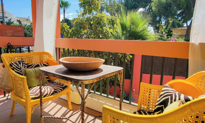 Urbanizacion Pinos Verdes Apartment | Gran Apto Cabopino Marbesa Beach