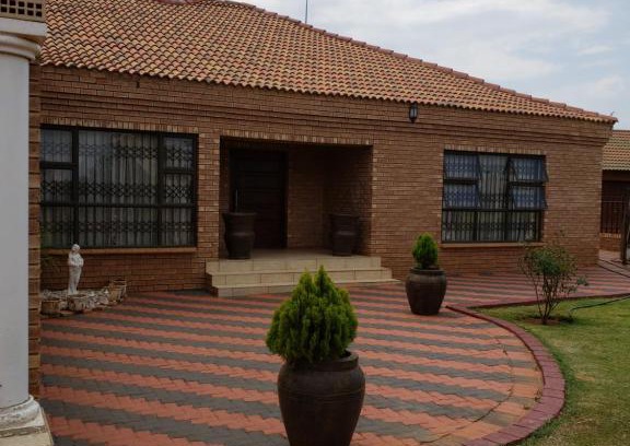 Moses Kotane House | Granchis Guesthouse