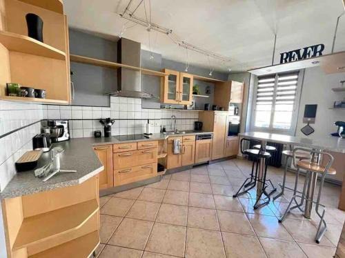 Le Creusot Apartment | Grand appartement centre ville