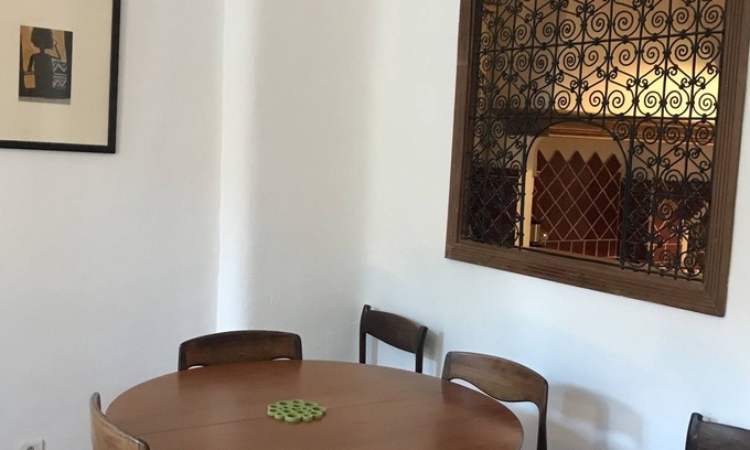 4th Arrondissement Apartment | Grand Appartement T3 en Face du Parc et du Métro en Centre-ville