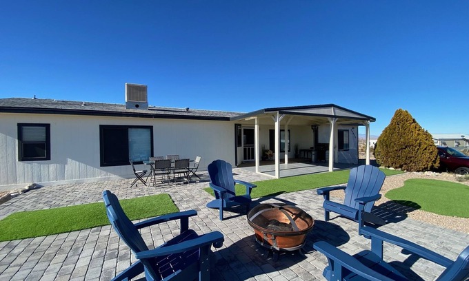 Meadview House | Grand Canyon West Vacation Home