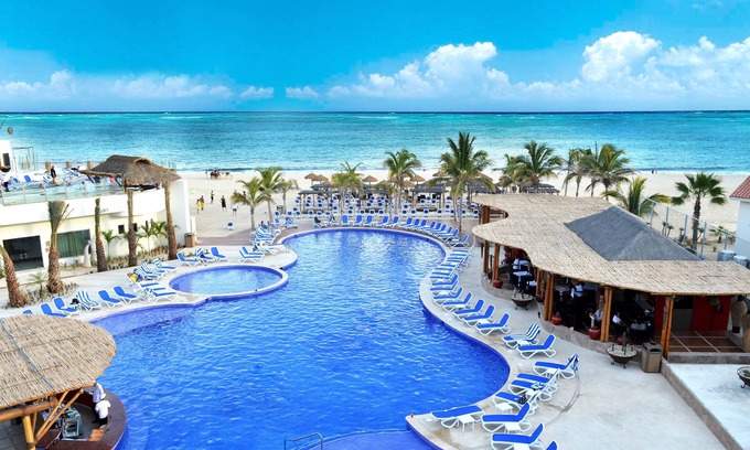 Zona Hotelera Resort | Grand Decameron Los Cabos, A Trademark All Inclusive Resort