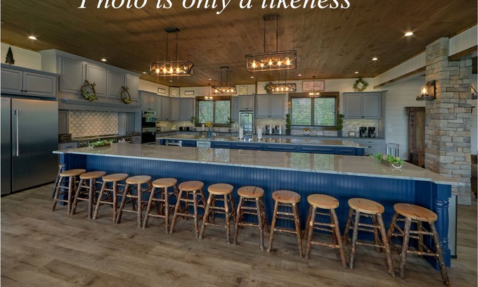 Pigeon Forge Cabin | Grand Forge Lodge - 16 Bedrooms in the MIDDLE of Pigeon Forge! Loaded!