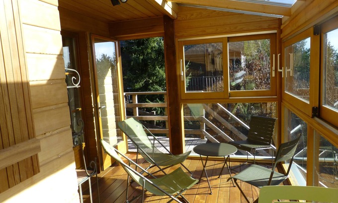 Besse-et-Saint-Anastaise Ski Chalet | Grand chalet high station