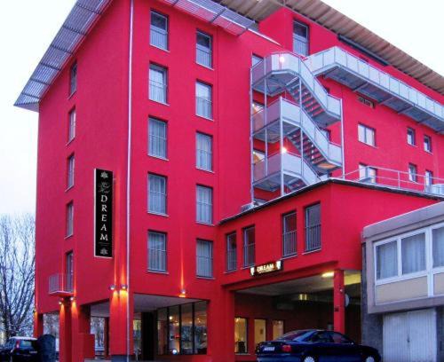 Innenstadt Hotel | Grand Hotel Dream Main City Center