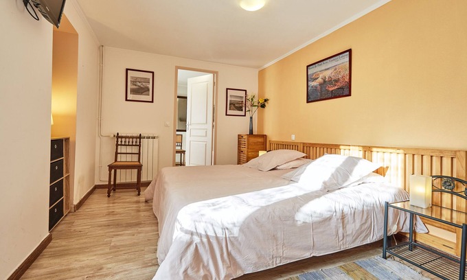 Courseulles-sur-Mer Apartment | GRAND JUNO Beautiful F2 in the heart of the landing beaches/2 bathrooms