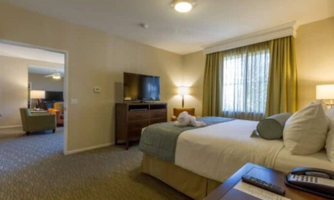 Aviara Resort | Grand Pacific Palisades 2 bedrooms