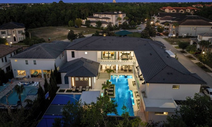 Four Corners House | Grand Palm Oasis At Reunion-TT487