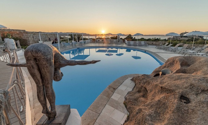 Baja Sardinia Hotel | Grand Relais Dei Nuraghi