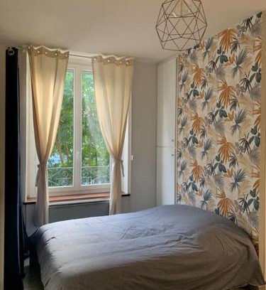 Jacquard - Prefecture Apartment | Grand studio centre ville Saint-Etienne