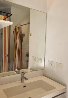 Kram Apartment | Grandblue condominium 511 with sea view