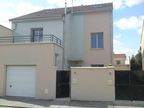 Maisons-Alfort Villa | Grande Maison proche de centre de Paris