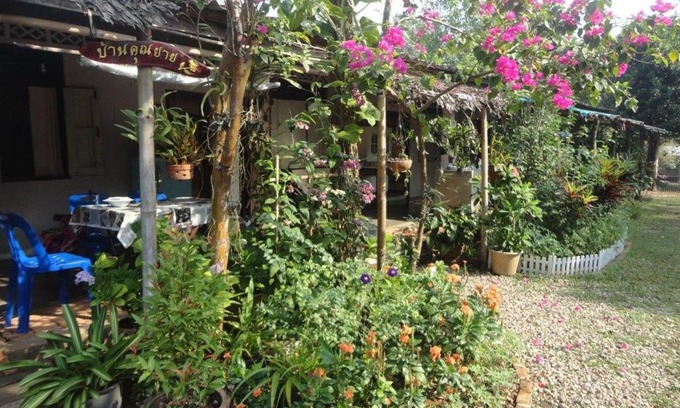 Sangkhla Buri House | Grandma's Home Sangkhlaburi
