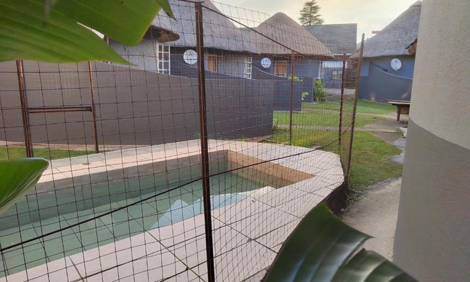 Graskop Cabin | Graskop family retreat and backpackers