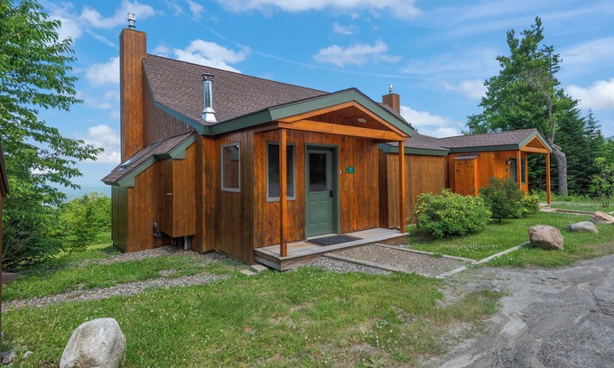 Rangeley Condo | Gray Fox 7 | Beautiful ski in/ski out condo, with amazing views!