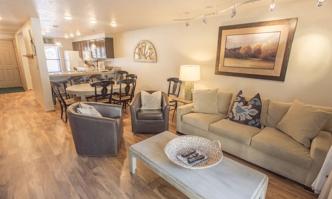 Ketchum Condo | Great 2 bed townhouse. This is the best location in Ketchum!