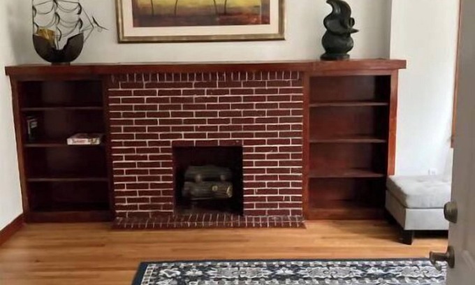 Avondale House | Great 3 bedroom rental unit near Logan Square