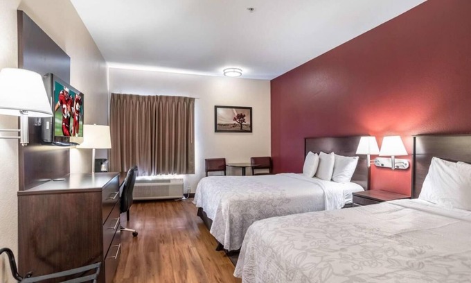 Downtown San Antonio Hotel | Great Deal! Pet Friendly Property, Minutes to Freeman Coliseum and AT&T Center!