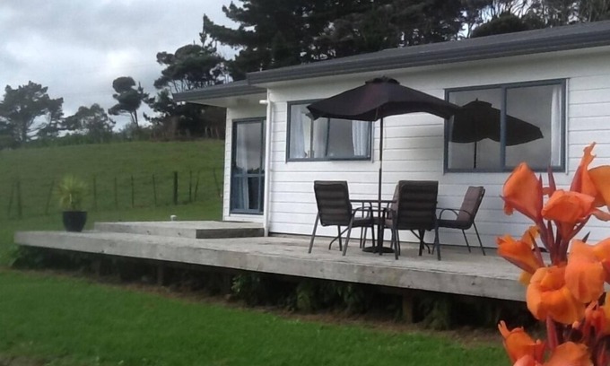 Waimauku House | Great for Family, Private Getaway, Accommodation for Local Events.