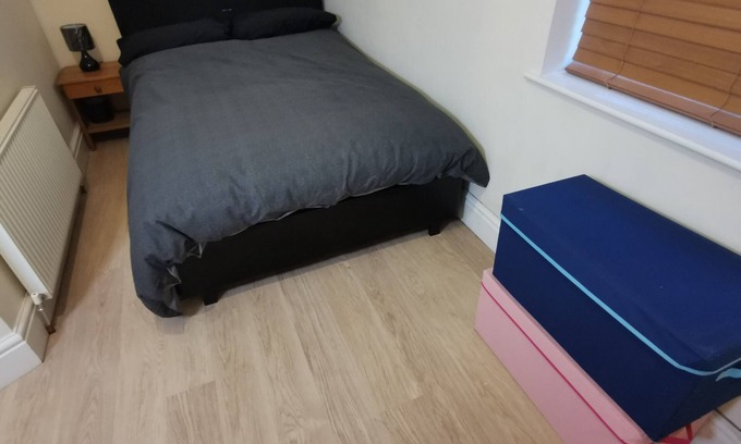 Trafford House | Great location