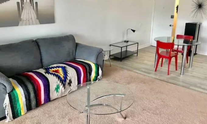 Point Loma Heights Apartment | Great Location in Ocean Beach