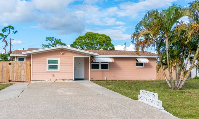 Englewood House | Great location! Private fenced backyard.