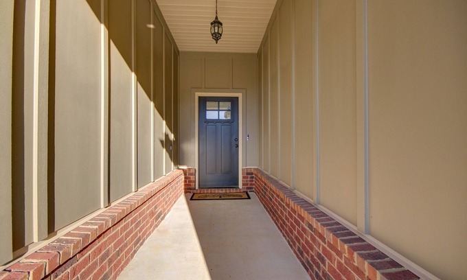 Athens House | Great secure and very peaceful place Only 12 miles from the airport