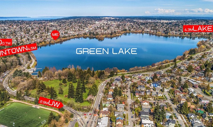 North College Park Villa | Green Lake 1st Line Home D Full Modern Remodelingn