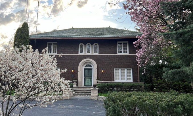 Waukegan House | Green Magnolia House - Spacious 5-bedroom house close to Navy Base