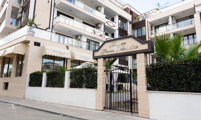 Primorsko Apartment | Green Paradise Deluxe Apartments
