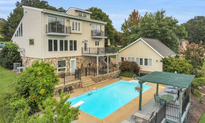 Greenville - Spartanburg House | Greenville Pool House Escape - Views & Family Fun