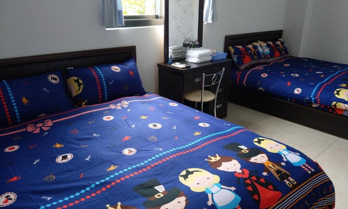 Jiaoxi House | Greeting House