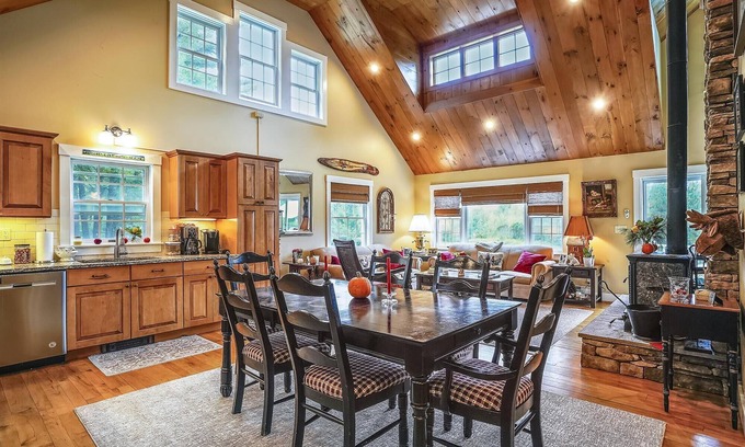 Morrisville House | Grey Goose Farm: 5 br, wood fireplace, a/c & private pond!