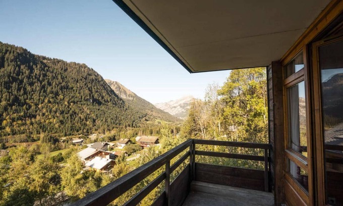 Chatel Apartment | Ground floor, balcony, parking, tv, 40m², Châtel